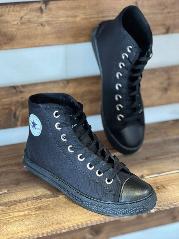 قیمت با کیفیتترین کفش آلستار