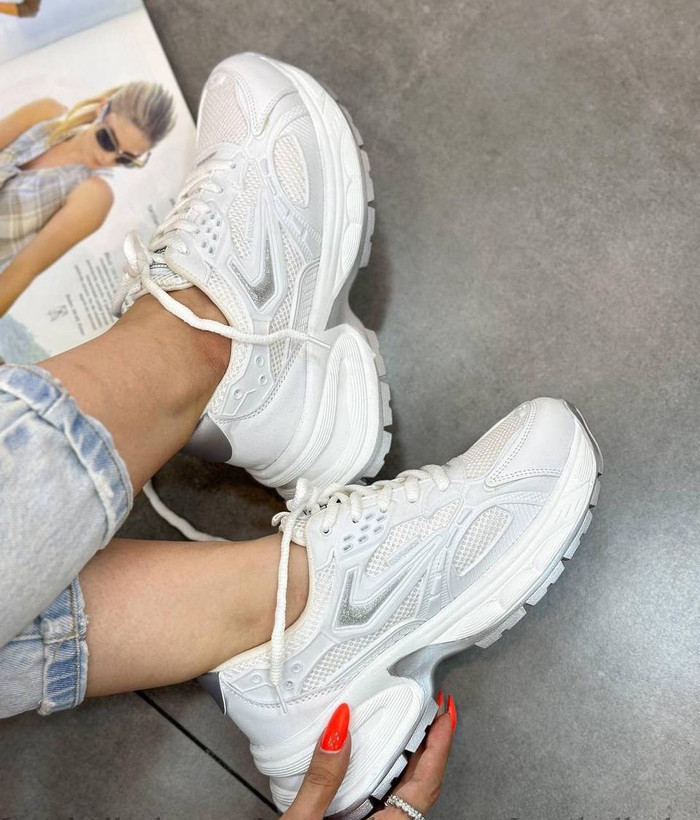 قیمت جدیدترین مدل کتونی توری زنانه