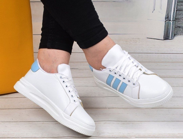 خرید و مشاهده قیمت اسپرت زنانه مدل سه خط مدارسی