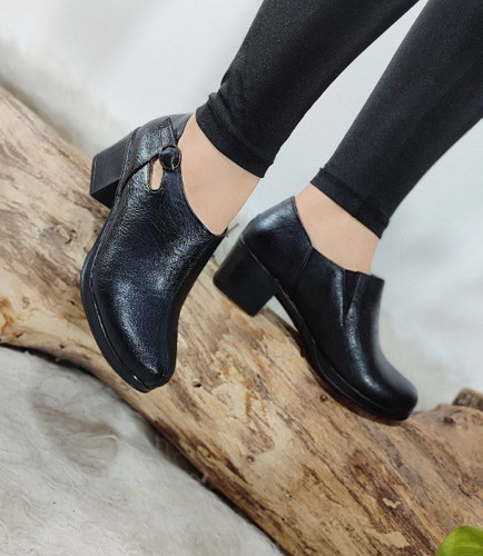 قیمت و خرید اینترنتی کفش طبی اداری مدل ژوپیتر پیک