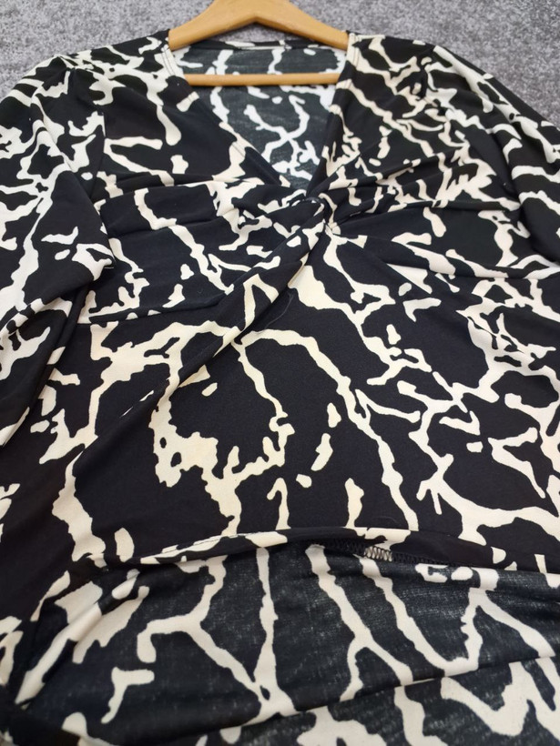 خرید و مشاهده قیمت ست یقه گره ای رعدوبرق کد 7851