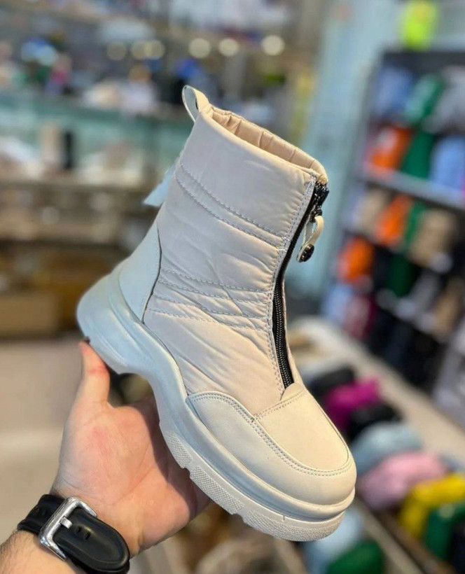 خرید و مشاهده قیمت بوت کاپشنی زنانه کد ۱۵۰۲