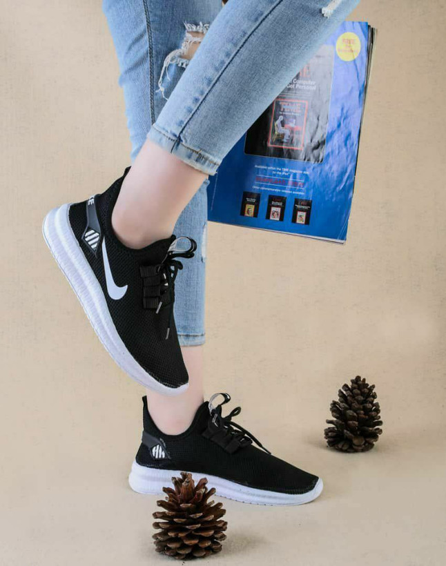 قیمت و خرید اینترنتی ست خفن مردانه و زنانه نایک