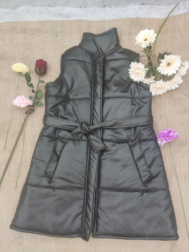 مشاهده قیمت و سفارش پافر چرم مدل ستاره کد 277