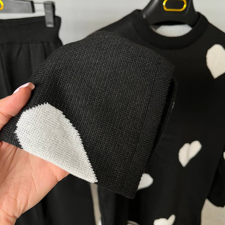 خرید و سفارش اینترنتی ست بافت زنانه طرح قلب کد 99934