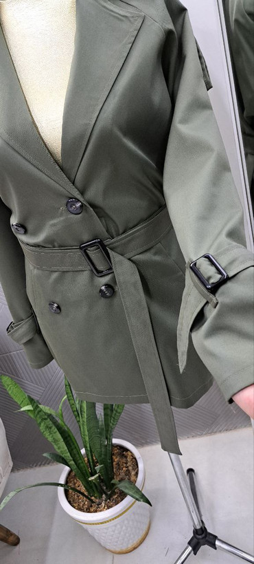 مشاهده قیمت و سفارش مانتو بارونی مدل کژال کد 99936