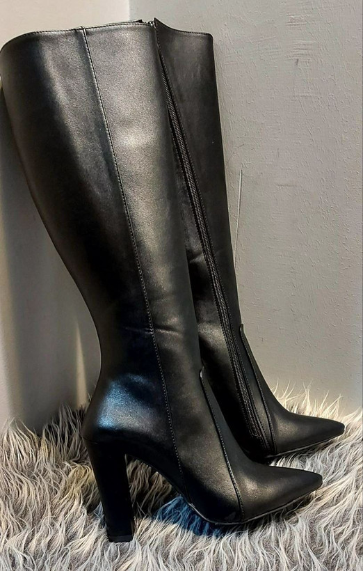 سفارش و خرید اینترنتی بوت زیر زانو زنانه کد ۱۸۴۷