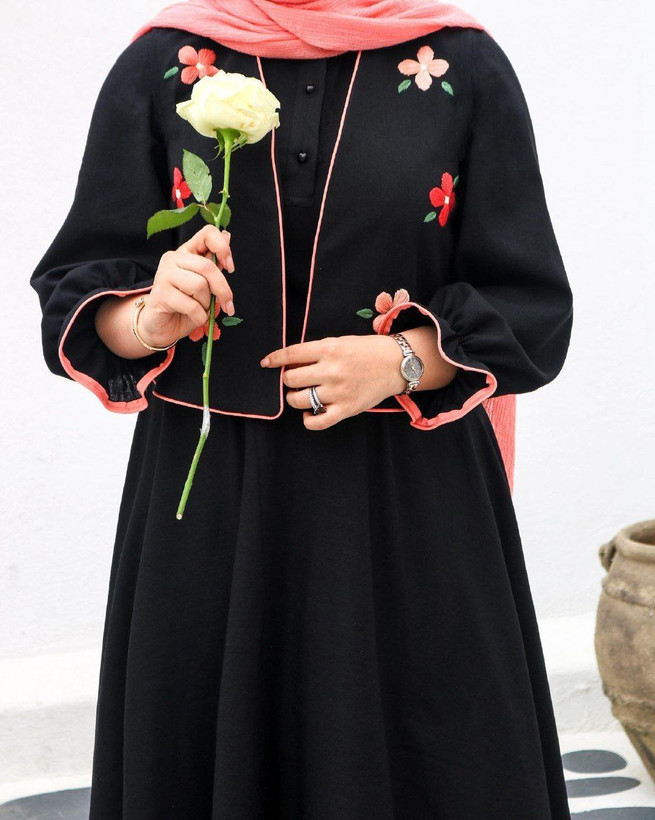 سفارش و خرید اینترنتی کت و سارافون گلدوزی کد ۱۸۵۴