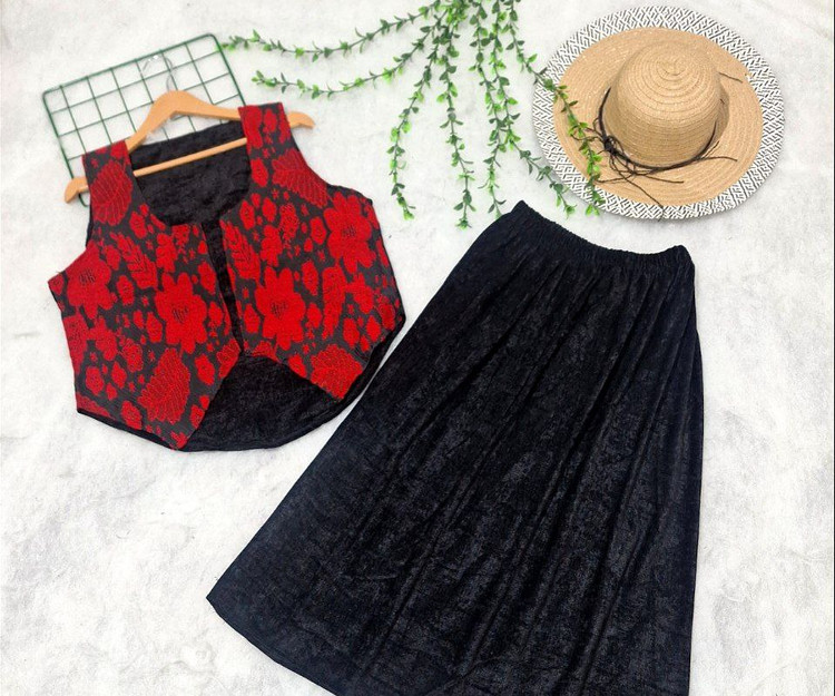 قیمت و خرید اینترنتی جلیقه و دامن یلدایی نازگل کد 9130