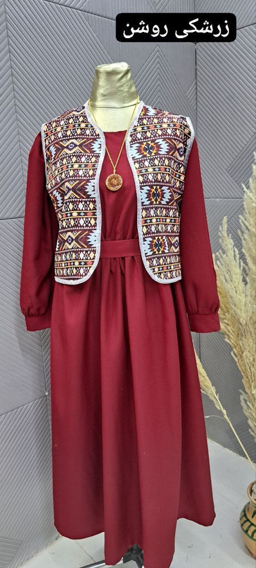 مشاهده قیمت و سفارش اینترنتی ست جلیقه سارافون مدل جواهر کد 99999