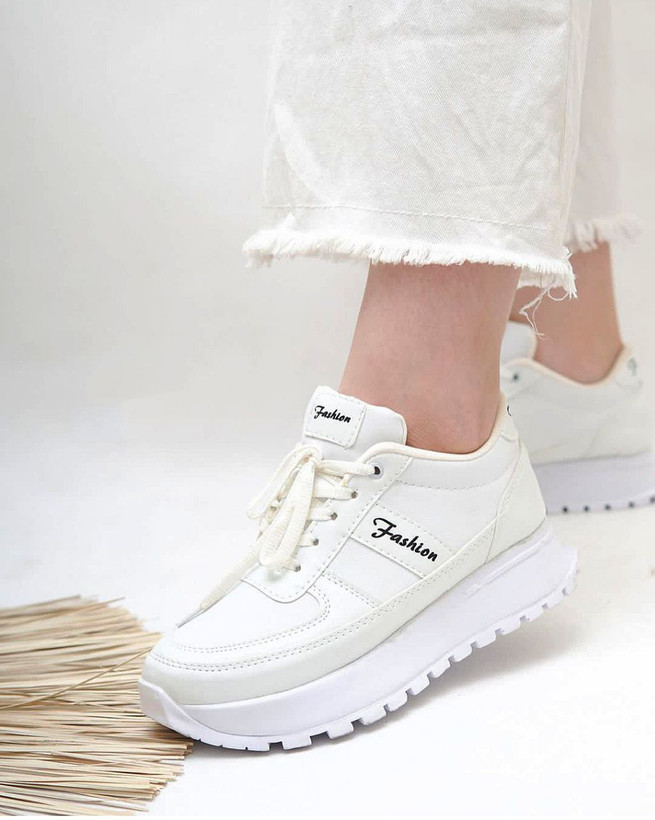 خرید و سفارش اینترنتی کتونی فشیون خاویاری کد 75051