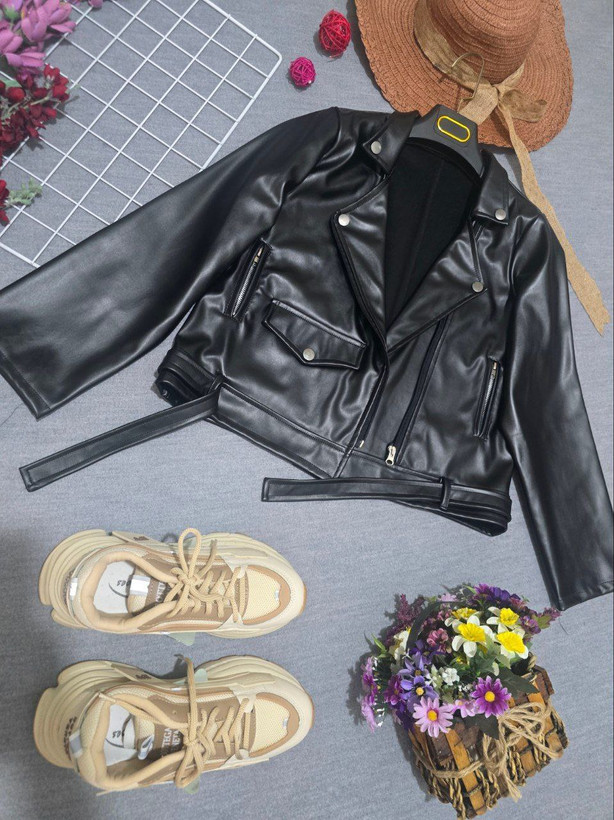 خرید و سفارش اینترنتی کت چرم کوتاه تیلور کد 80158