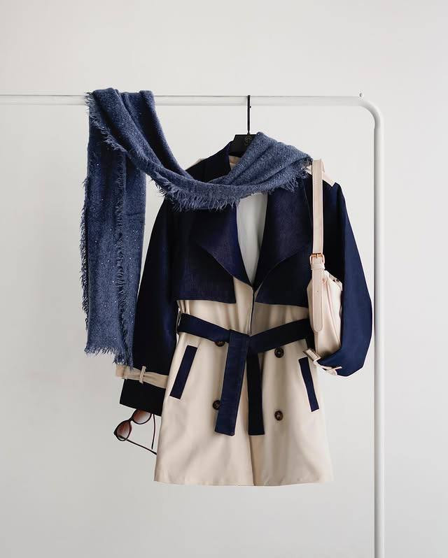 مشاهده قیمت و سفارش اینترنتی ترنچ کت ترکیبی کد 7061