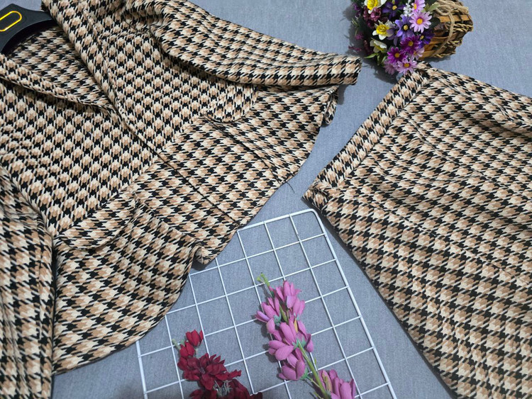 سفارش اینترنتی ست کت و دامن کایلی کد 81709