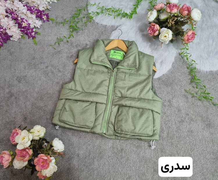 مشاهده قیمت و سفارش اینترنتی پافر کوتاه زنانه کد 3353