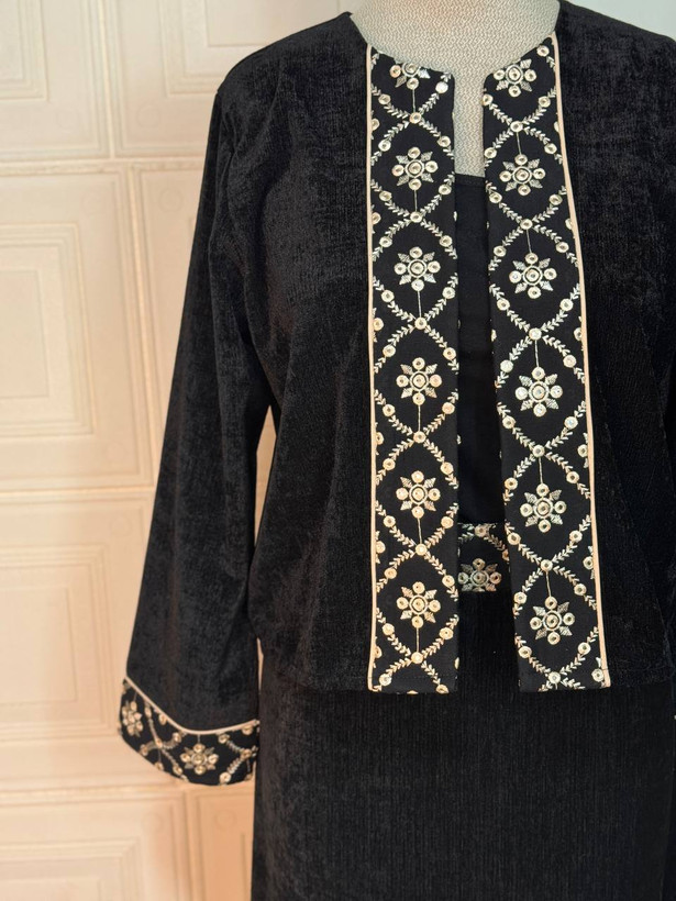 خرید و فروش اینترنتی کت و دامن ویدا کد 5867