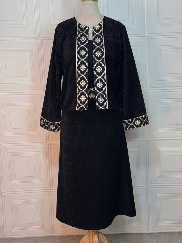 خرید و مشاهده قیمت کت و دامن ویدا کد 5867