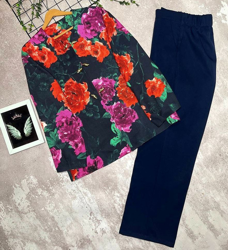 سفارش و مشاهده قیمت کت شلوار فلاور کد 8596