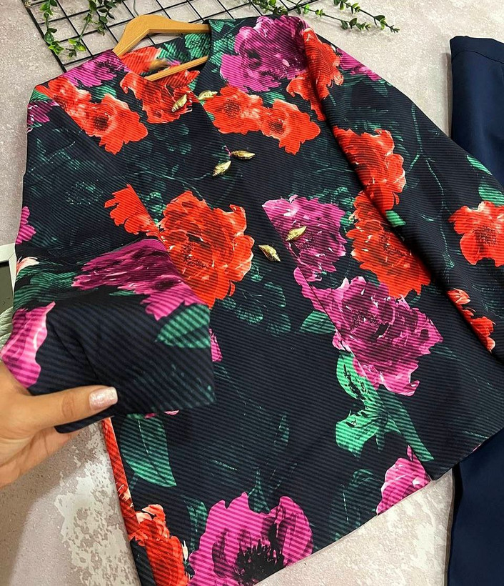 مشاهده قیمت و خرید کت شلوار فلاور کد 8596