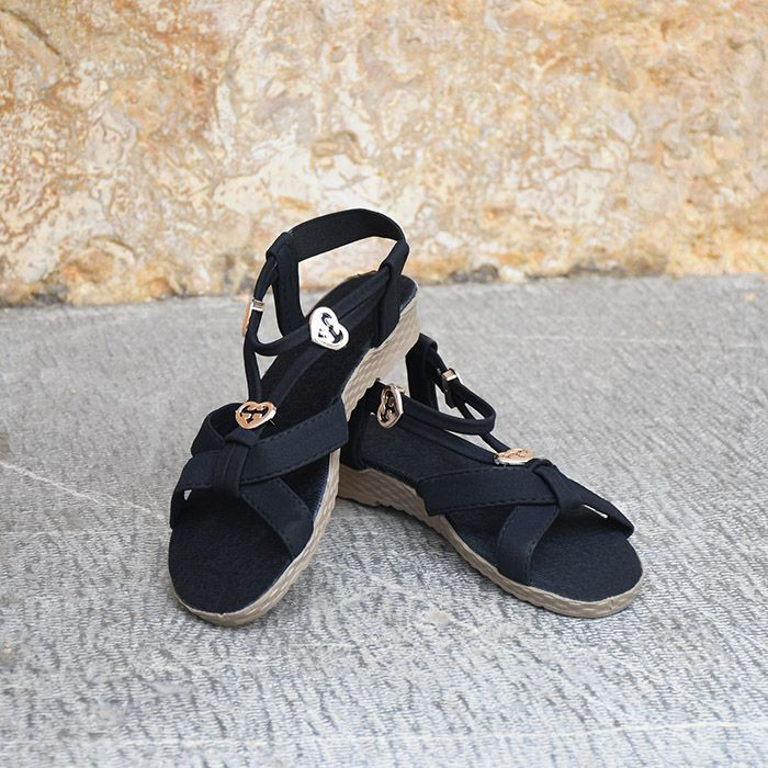 سفارش و خرید اینترنتی صندل زنانه مشکی مدل قلب کد ۲۹۷۶