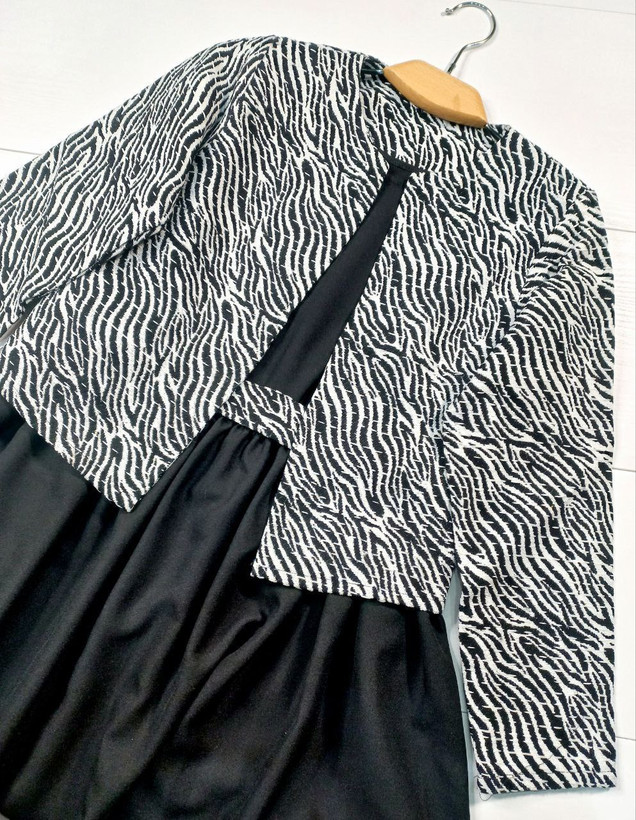 سفارش و مشاهده قیمت سه تیکه کت سارافون کمربند زیرا کد 84670