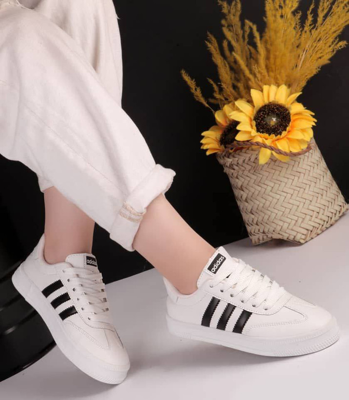 سفارش و مشاهده قیمت کتونی ونس آدیداس سه خط کد 1170