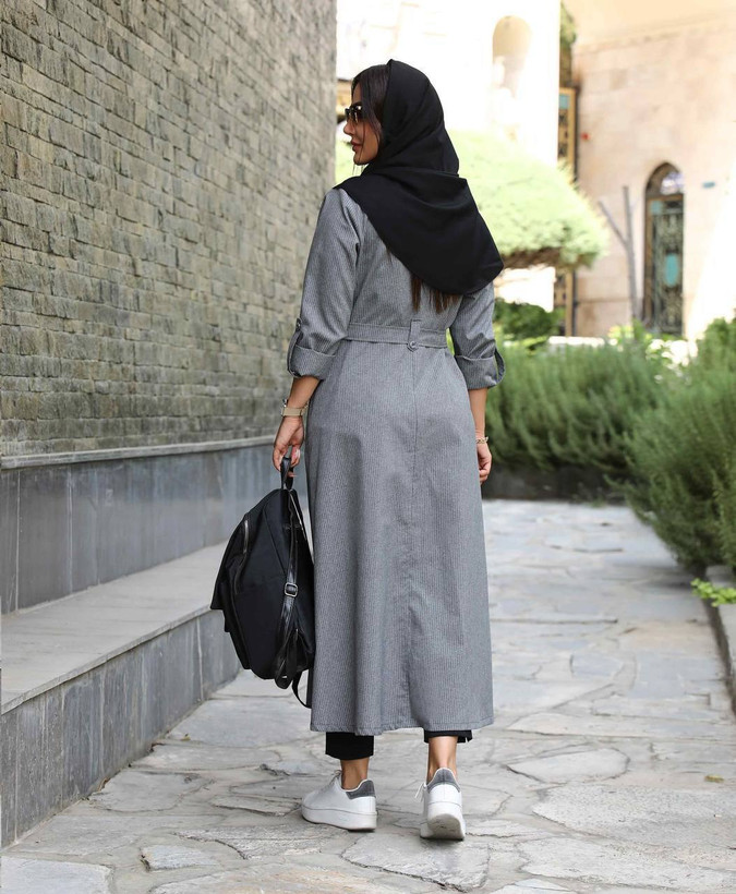 مشاهده قیمت مانتو دانشجویی هیوا کد ۳۱۹۳