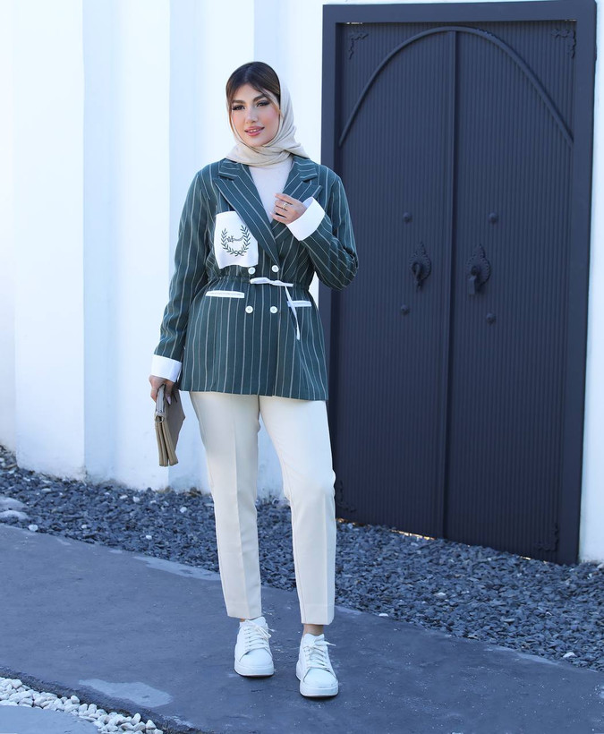 خرید اینترنتی مانتو دیپلمات جیب گلدوزی مزون دوزی کد ۳۲۹۰