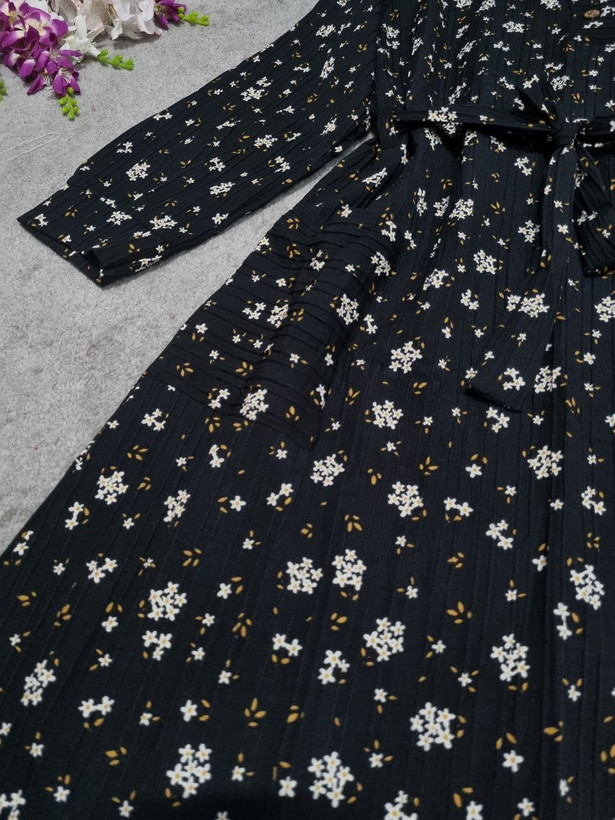 سفارش و مشاهده قیمت ساحلی گل گچی کد 9895