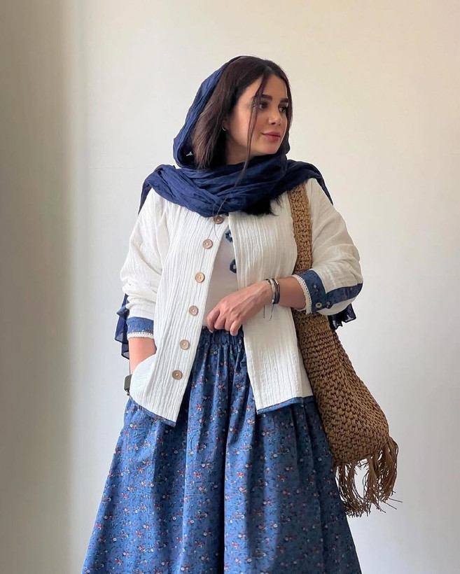 سفارش اینترنتی شومیز دامن امرسان کد 87226