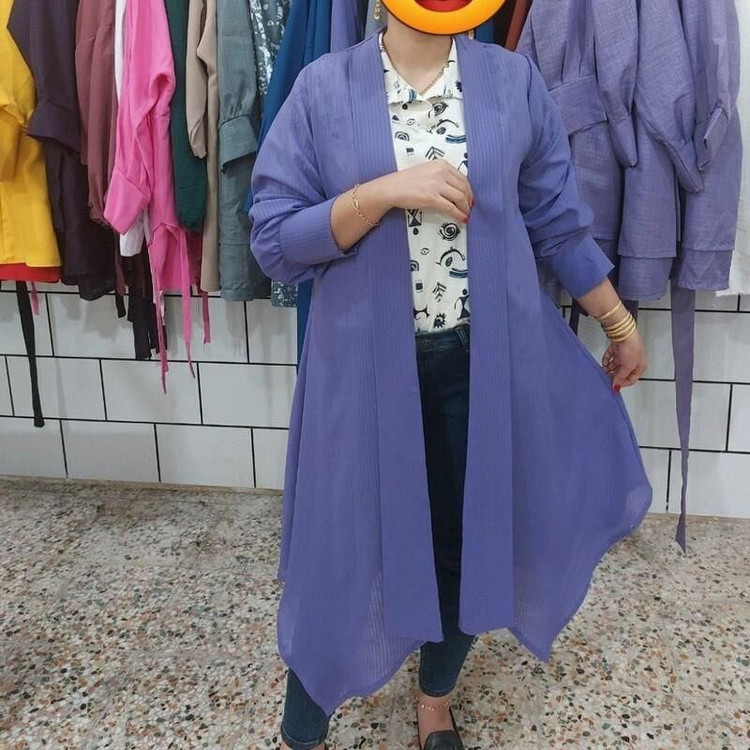 مشاهده قیمت و سفارش مانتو کرپ حریر ساحل کد 42623