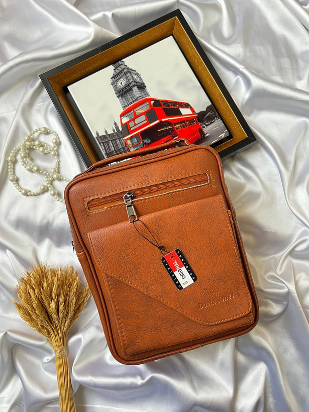 خرید اینترنتی کیف مردانه دوشی مدل دیویدجونز کد 100017