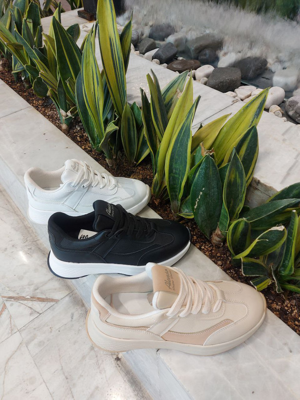 خرید اینترنتی کتونی زیره دو رنگ پیو ۳۷۲۵