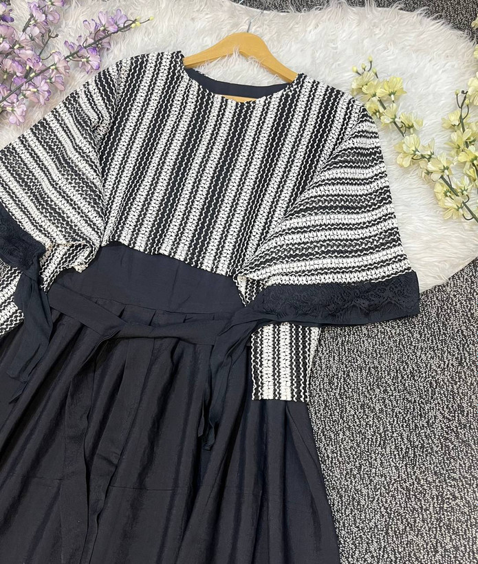 خرید و فروش اینترنتی و آنلاین کراپ و سارافون لیلا 3739