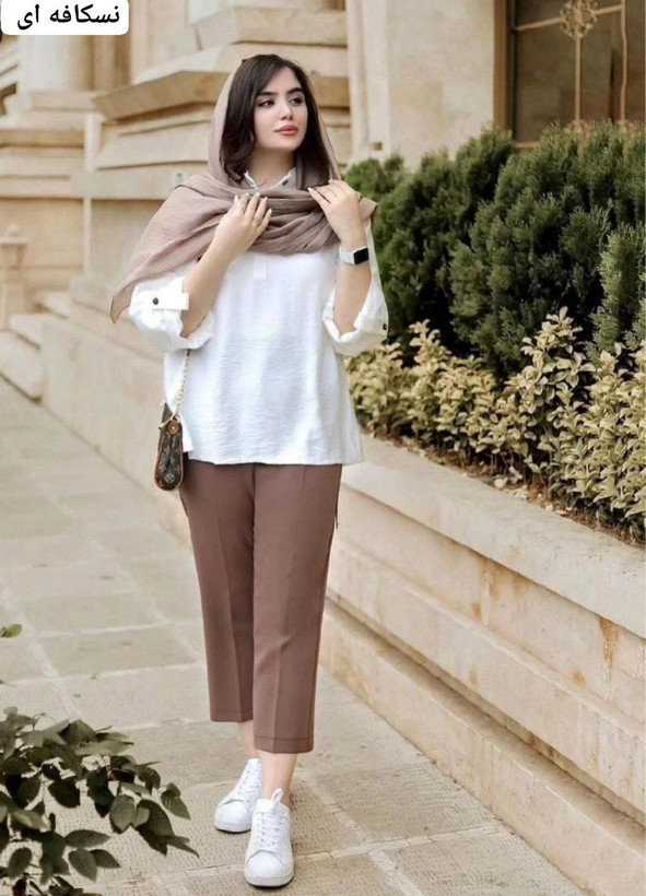 خرید و فروش اینترنتی آنلاین مانتو شلوار گشنا 90070