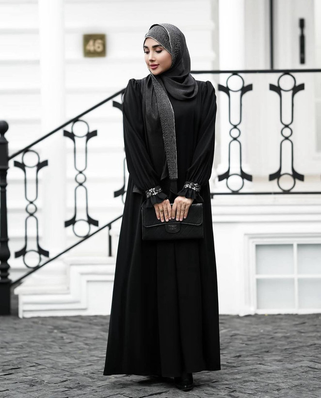 خرید و فروش اینترنتی عبا محنا 10653