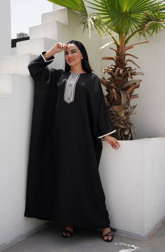 خرید و فروش اینترنتی و آنلاین مانتو عبایی دینا 5347