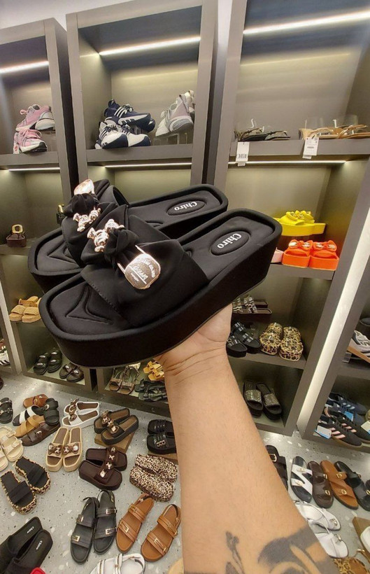 خرید و فروش اینترنتی صندل لژدار سنجاقی پاندا 3855