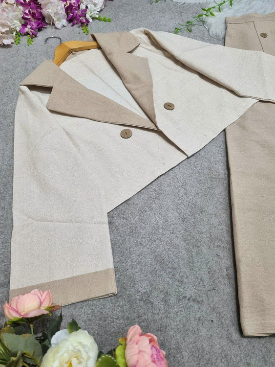 مشاهده کت دامن گلی 43571