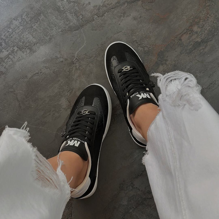 مشاهده ونس MKکد 4075