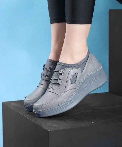 خرید آنلاین کتونی طبی زنانه مدل سمیرا کد ۴۱۳۳