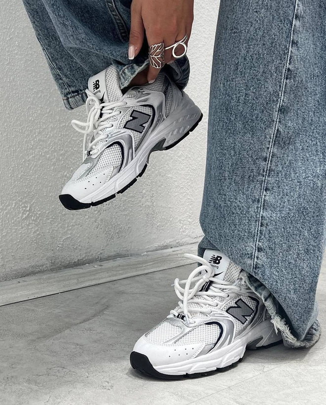 خرید کتونی new balance رویه وارداتی کد ۴۲۰۷