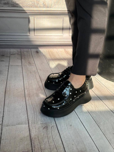 سفارش لوفر پرچی نگینی ورنی کد ۴۲۵۵