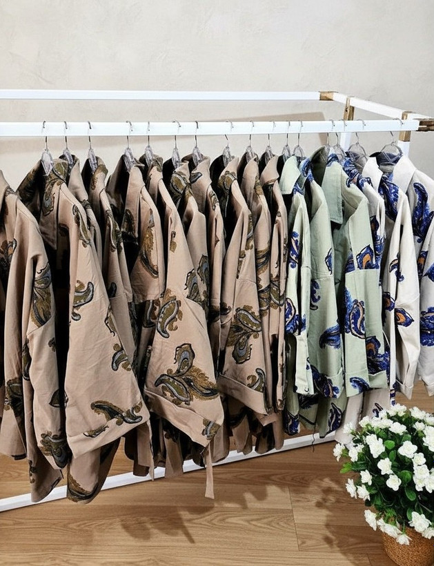 مشاهده قیمت شومیز ایتالیایی کارترینا کد ۴۲۶۵