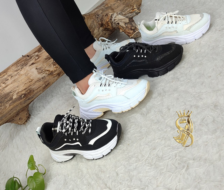 مشاهده قیمت و خرید کتونی طبی لژدار مدل فشن نگینی کد 100249