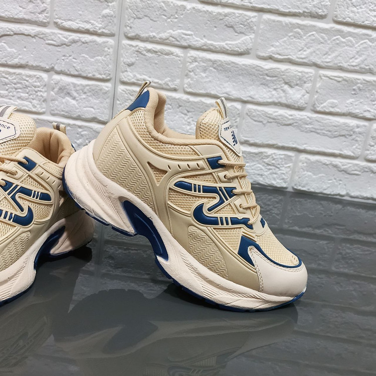 سفارش اینترنتی کتونی زنانه مدل بیوتی کد 75122