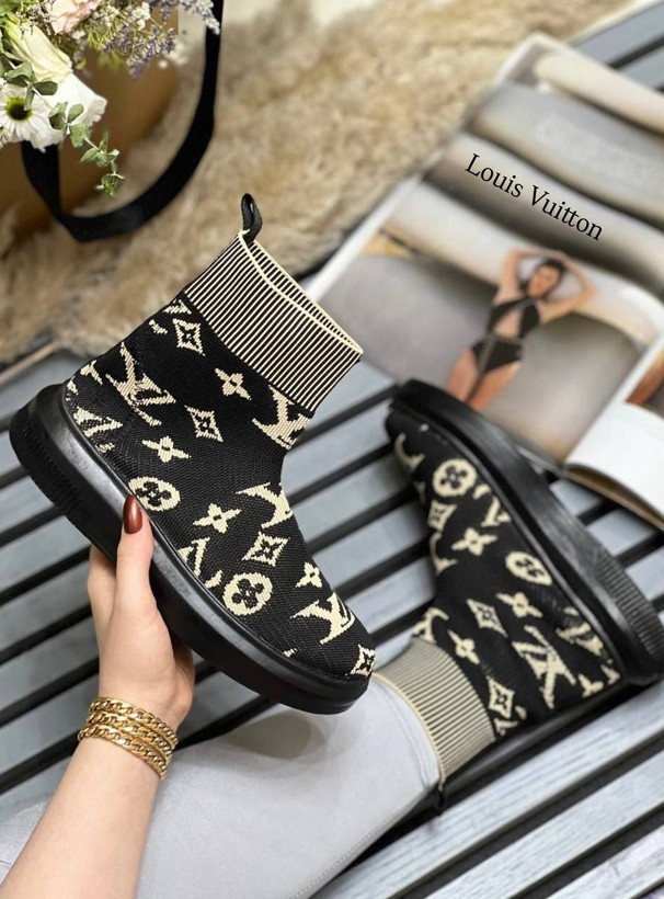 خرید کفش ساقدار جورابی ال وی کد 225