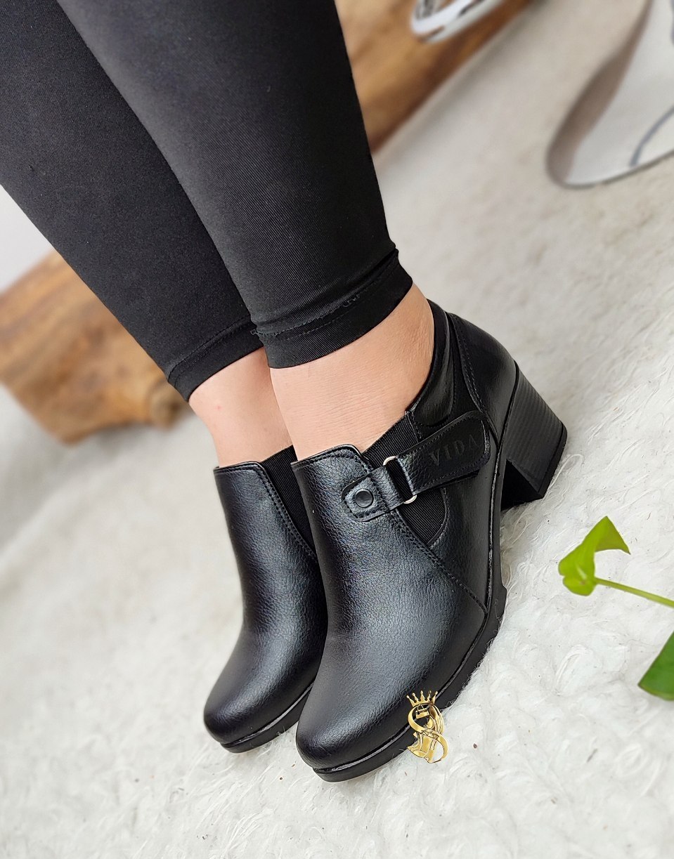 خرید اینترنتی کفش طبی زنانه مدل وارش کد 100341