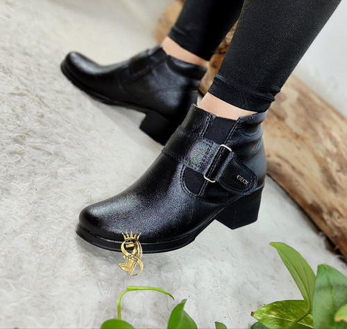 سفارش کفش طبی مدل جوکس چسبی کد 99964