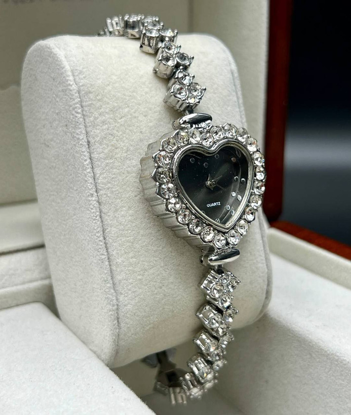 خرید اینترنتی ساعت زنانه فول نگین HENGEN کد 369508